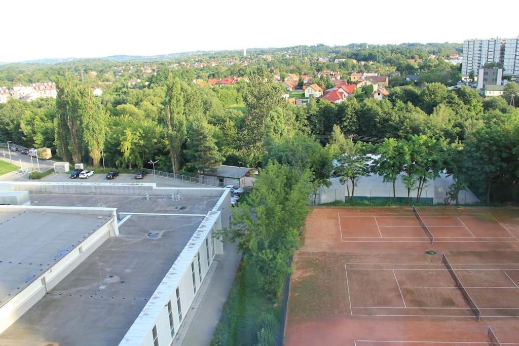 Apartament Uroczy, Jasny Apartament Oraz Bezplatny Parking! Kraków Zewnętrze zdjęcie